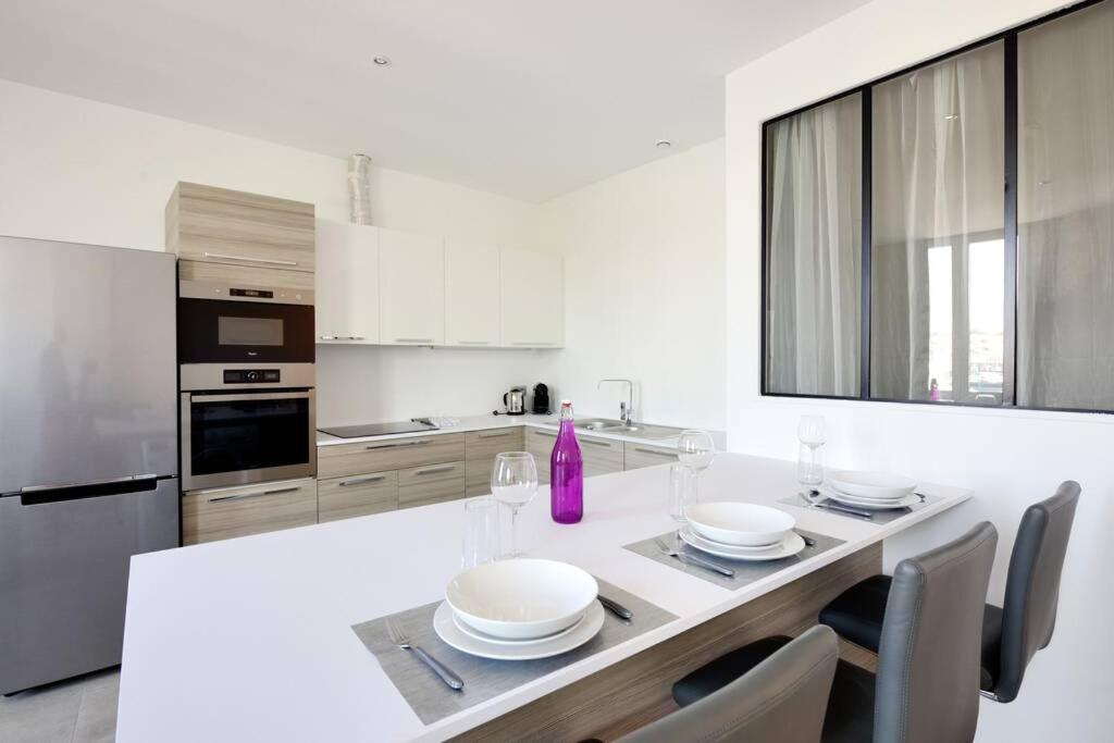 La Ciotat - Magnifique Appartement Climatise Sur Le Port Eksteriør billede